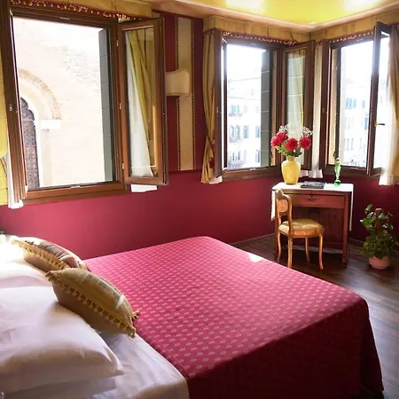 Ca' Morosini 1 & 2 Pensionat Venedig