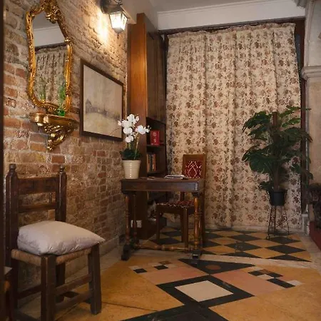 Ca' Morosini 1 & 2 Pensionat