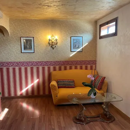 Ca' Morosini 1 & 2 2*