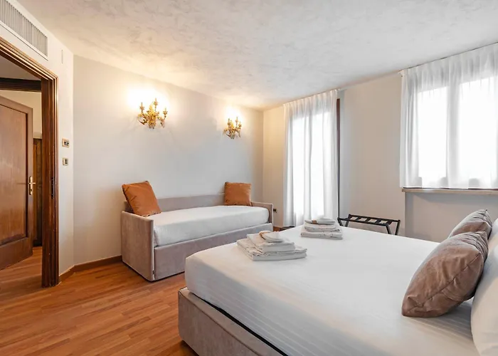 Ca' Morosini Affittacamere 3*